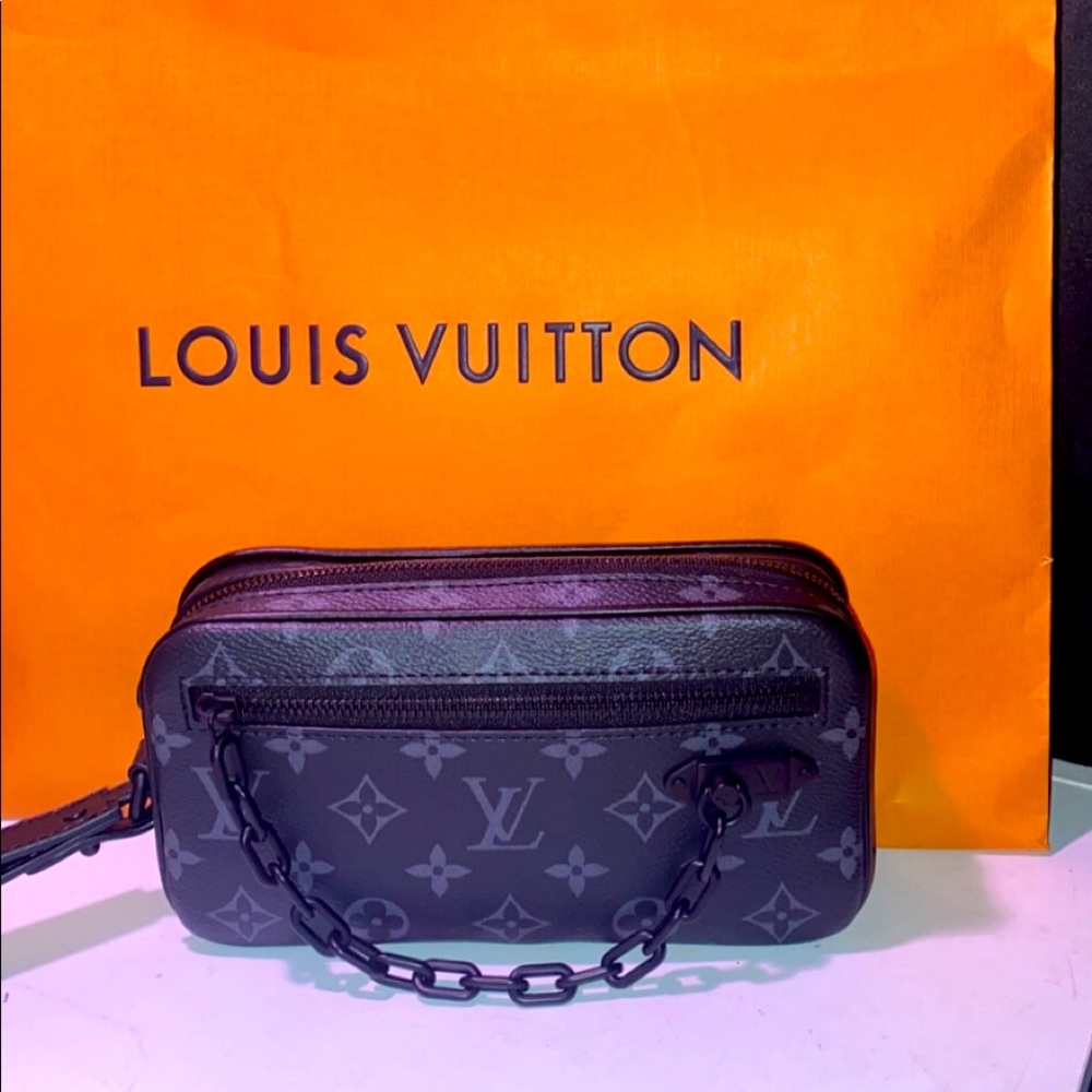 Louis Vuitton clutch
